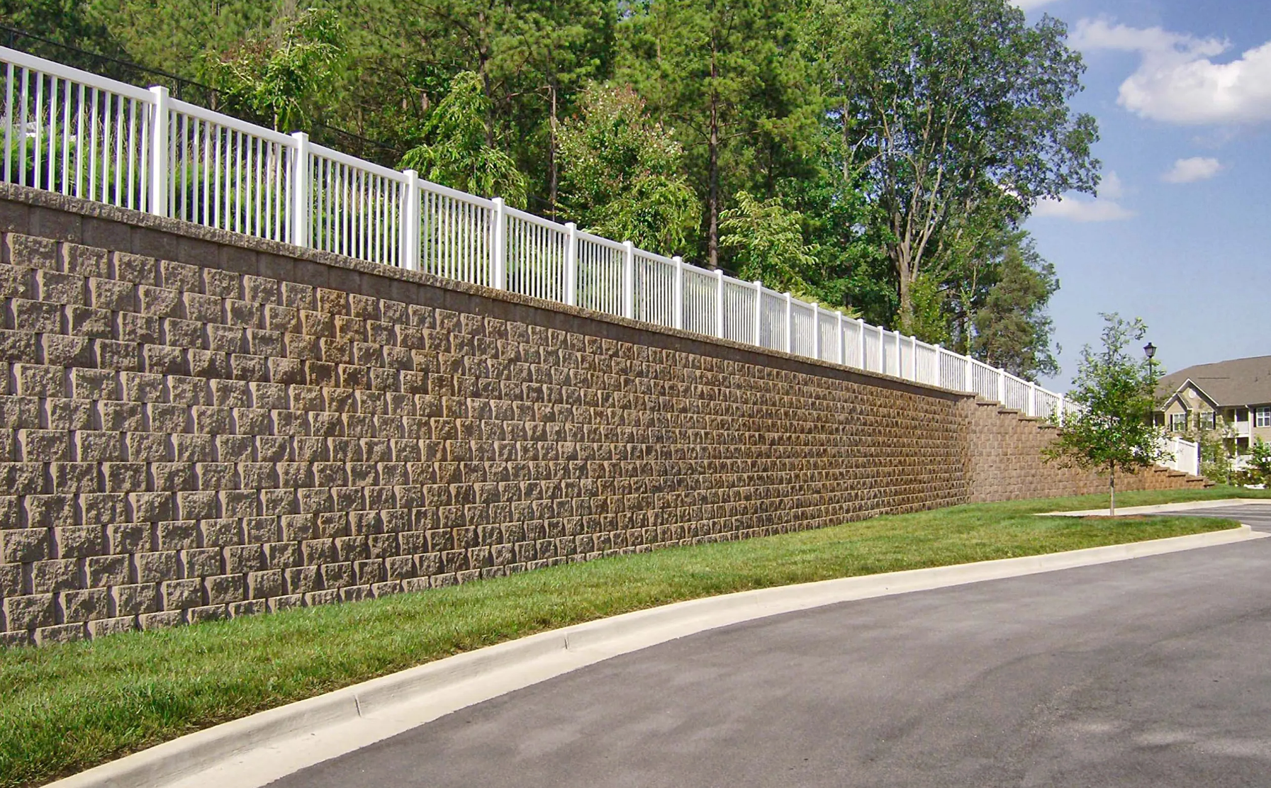 Wall Ridge System RidgeRock - Segmental Retaining Walls